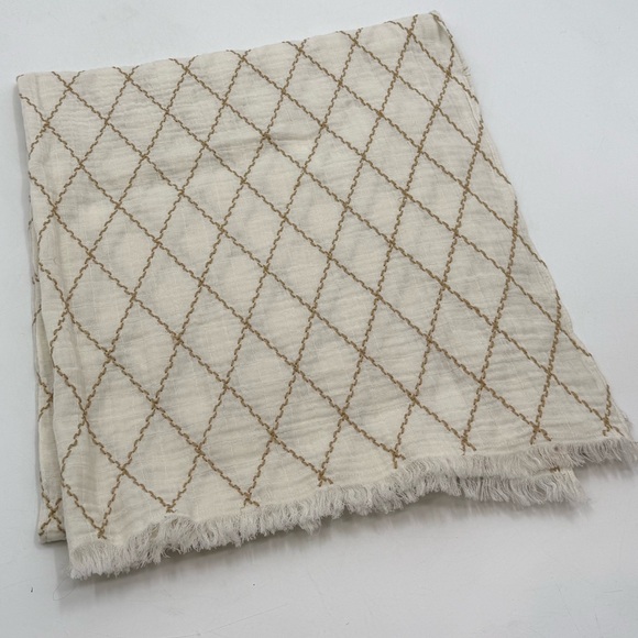 Voloshin Nomi Cotton Diamond Lattice Gauze Scarf in Cream/TanOne Size